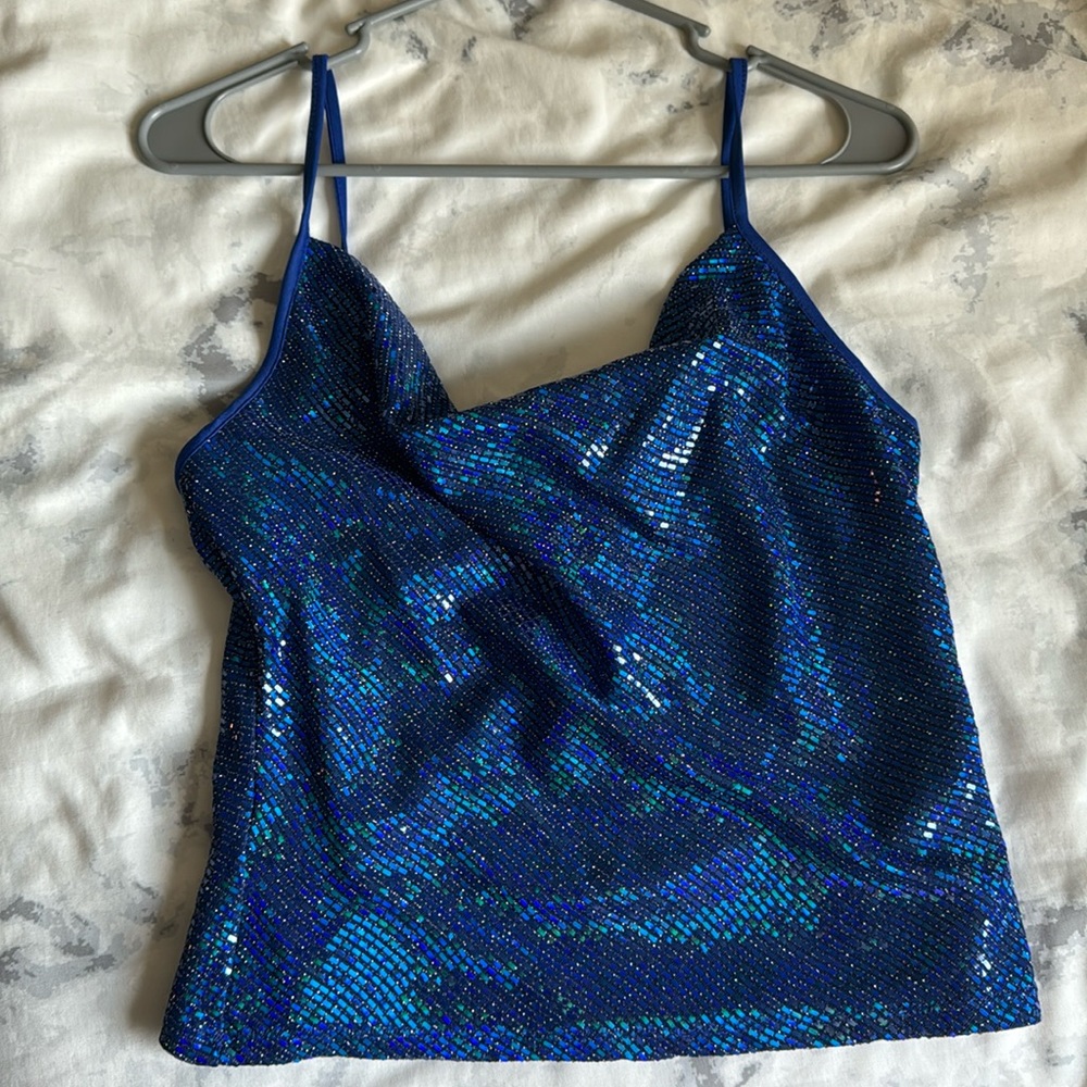 Color Quartz going out shirt